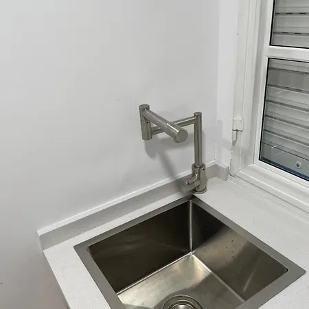 Demar Luis Casais Apartament *