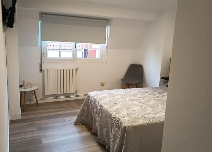 Demar Luis Casais Apartman *